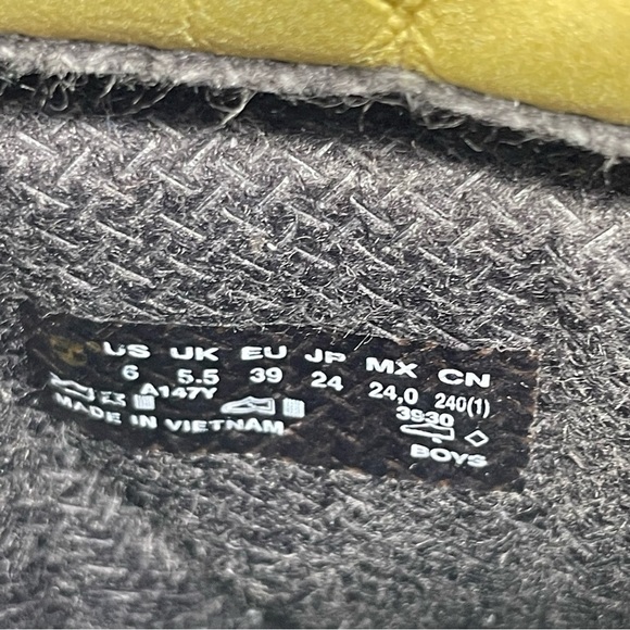 Timberland Hiking Boots – Leather – Black & Yellow – Size 6 - Picture 9 of 10